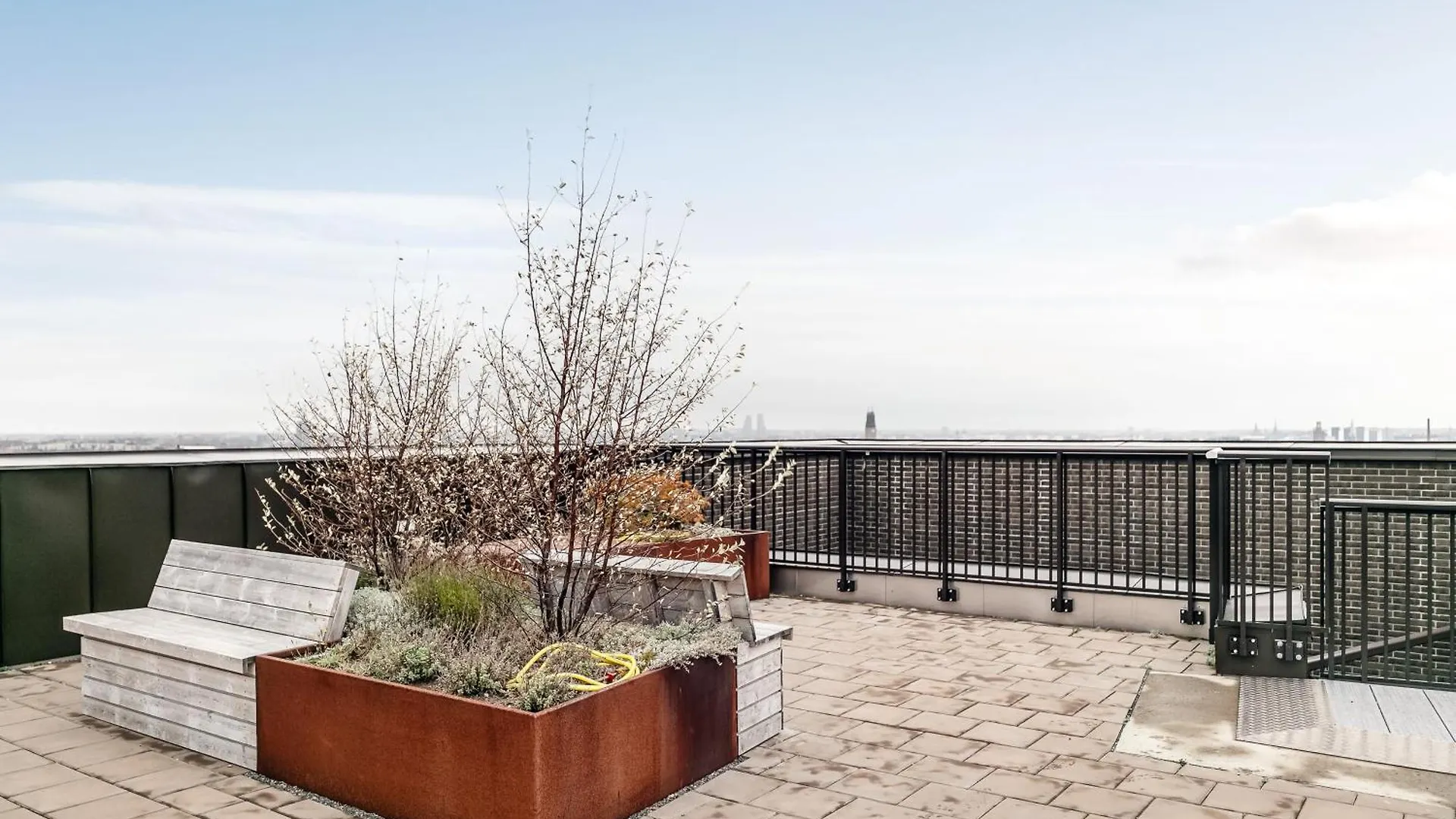 Stylish Waterfront Apt Stockholm